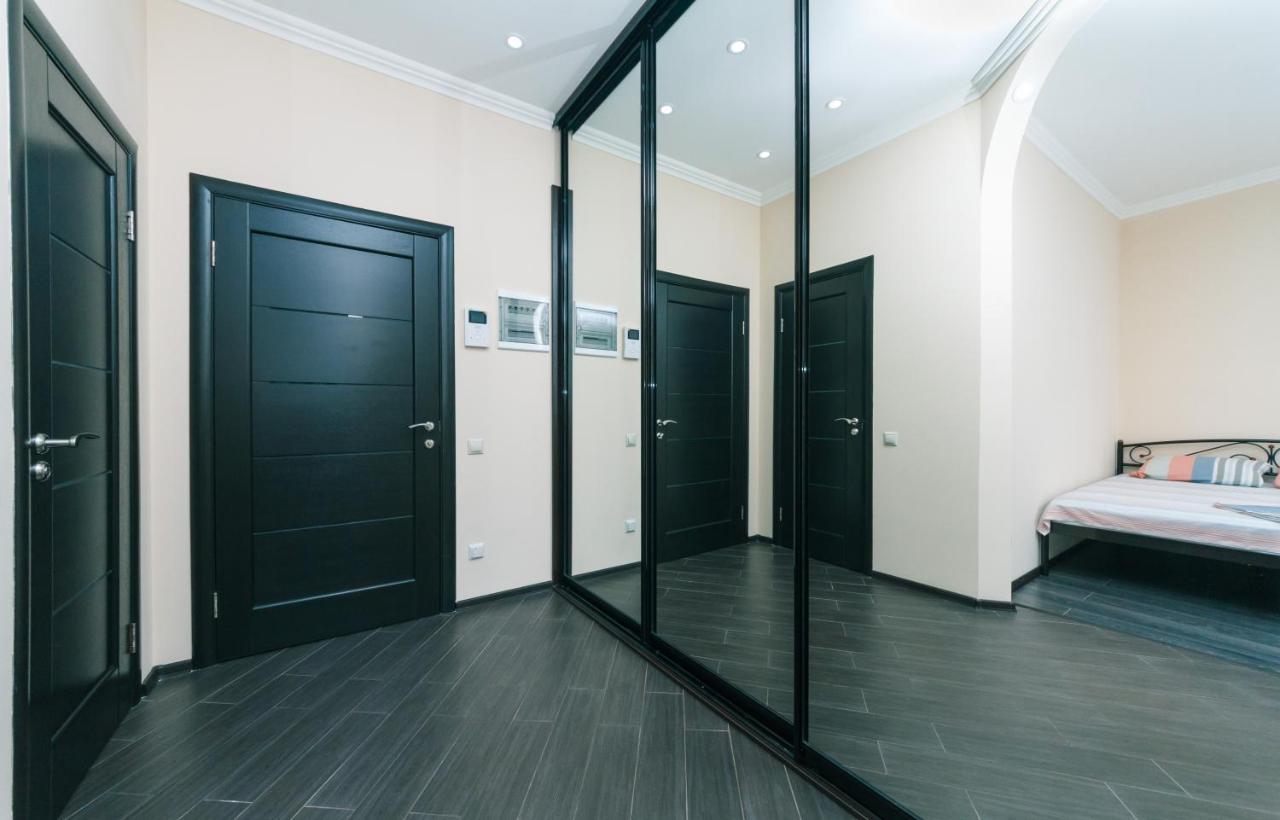 1К Люкс На Жилянская 118 Apartment Kiev Bagian luar foto